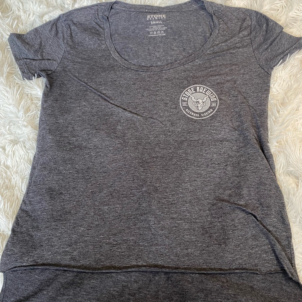 NWOT Stone brewery grey short sleeve top